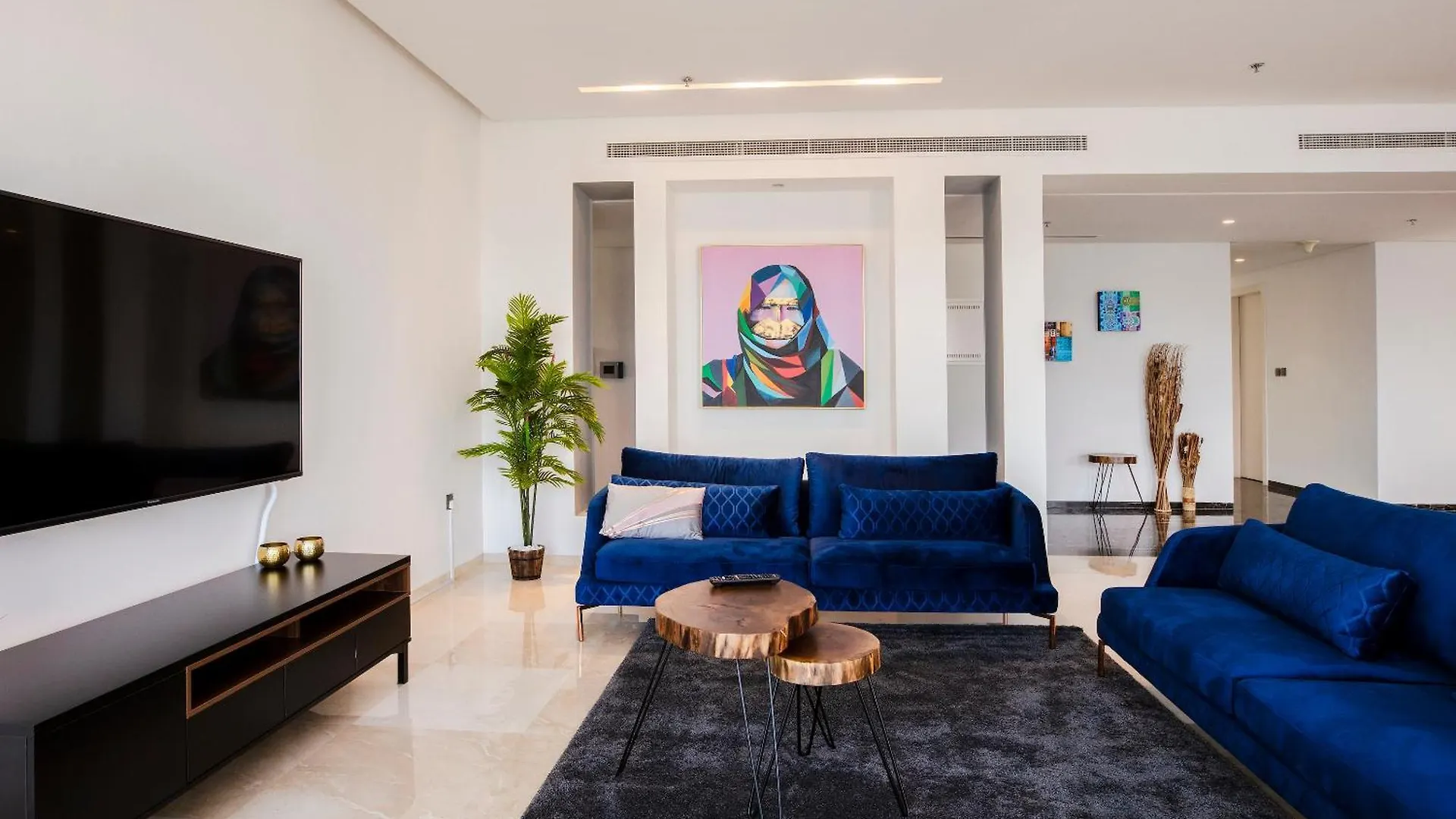 Stella Stays Stunning & Luxurious 4Bdr Penthouse Dubai Marina location